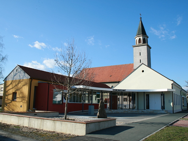 Deutsch Schtzen, Gemeindeamt