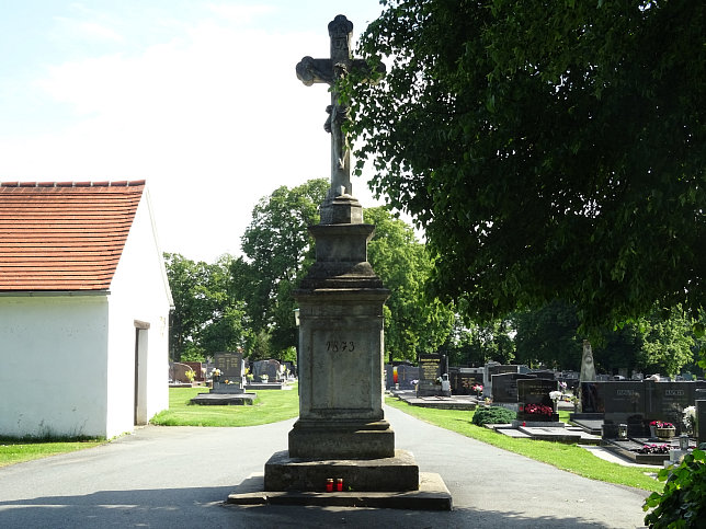 Gropetersdorf, Friedhofskreuz