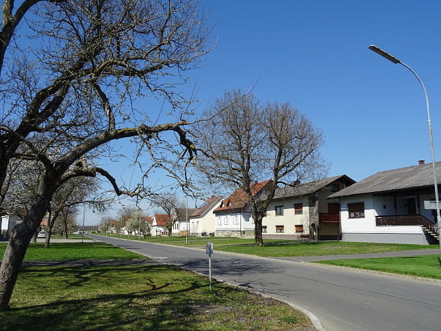 Hagensdorf, L249, Luisinger Strae